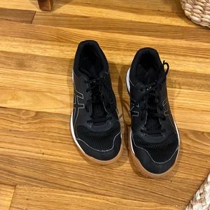 ASICS  Volleyball Sneakers